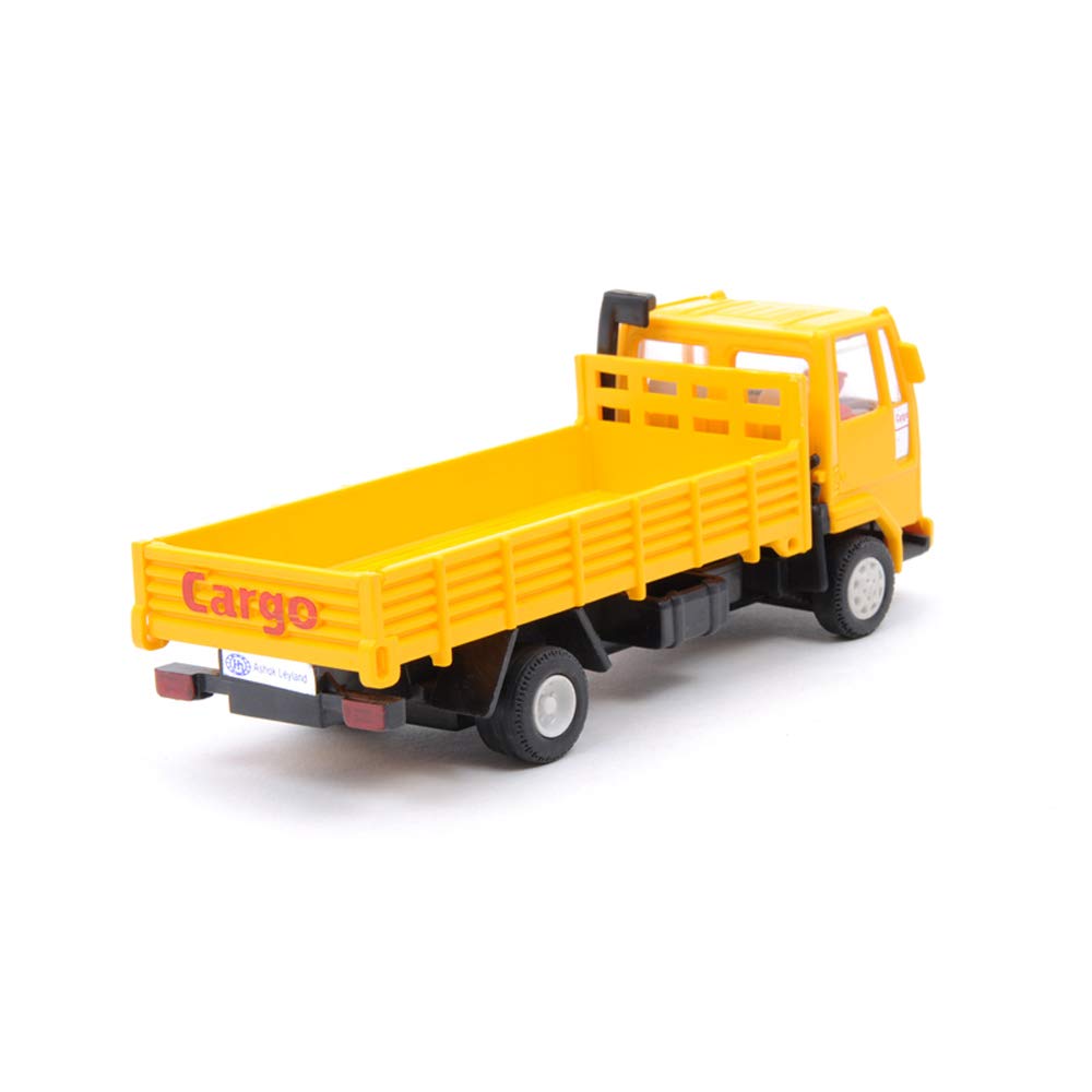 Centy Toys Cargo Pull Back Truck (Assorted Color) - MRGTOYS